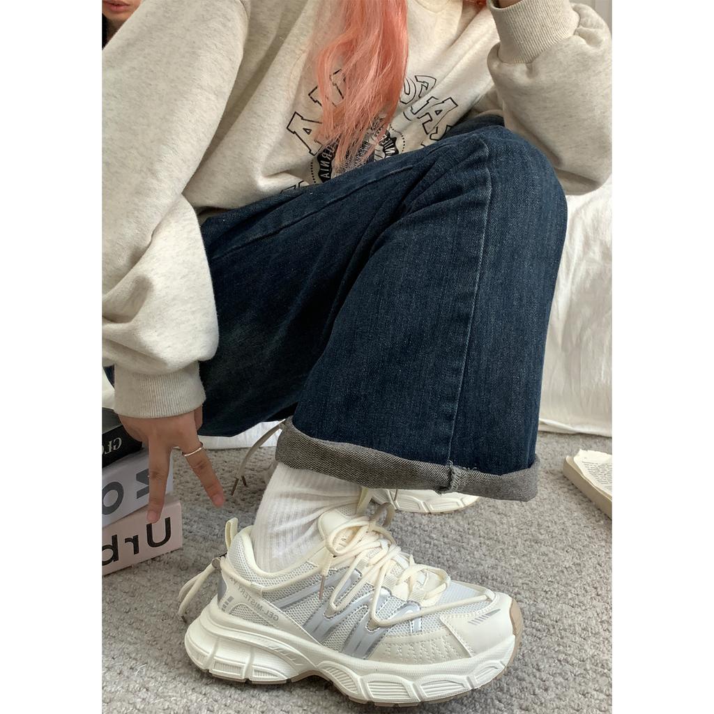 Осень 2024 года, новые легкие спортивные кроссовки на толстой подошве, женские повседневные и удобные кроссовки для бега, кремовые ножки, обувь для маленьких пап, женская