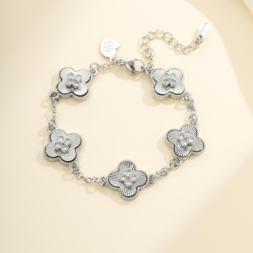 Fashionable Clover Bracelet Hand String Copper Gold Plated Lucky Flower Micro Inlaid Zircon Exquisite Hand Jewelry