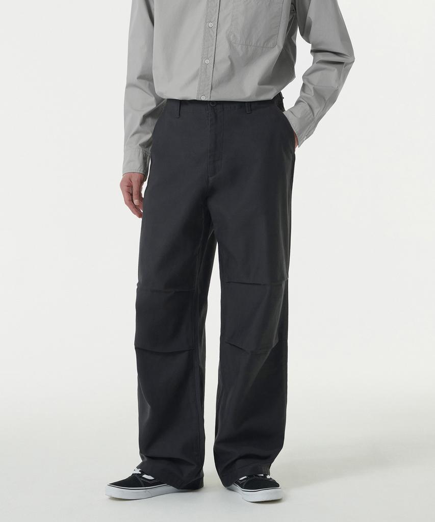 MUSINSA STANDARD Back Satin Parachute Pants [Dark Gray]