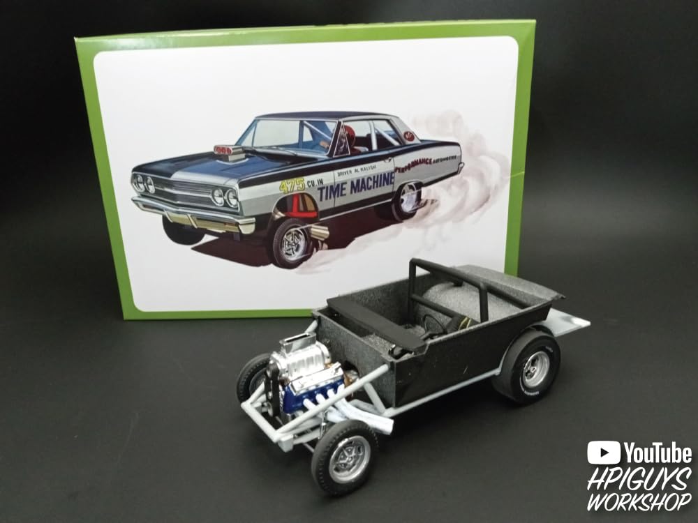 Пластиковая модель AMT 1965 Chevy Chevelle AWB Time Machine AMT1302 1/24