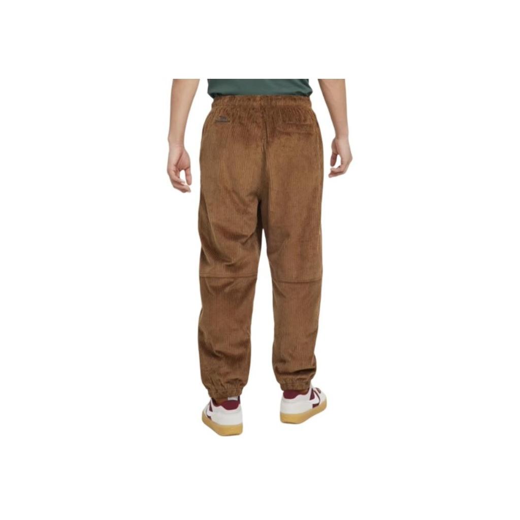 Nike SB Solid Outdoor Брюки средней посадки с завязками на манжетах Повседневные брюки унисекс Цвет светло-британский коричневый цвет темно-синий FV7396-281