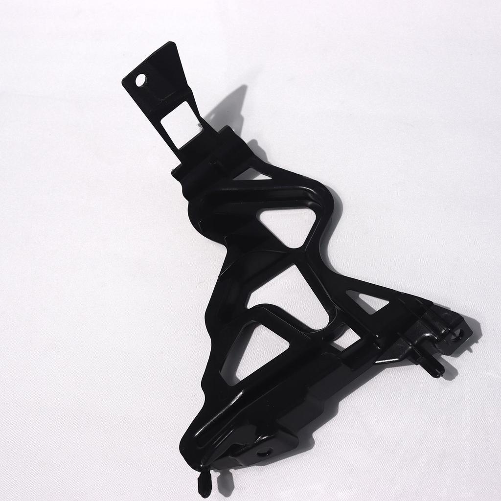 Левый и правый кронштейны переднего бампера для BMW (Часть 51647046351/51647046352)