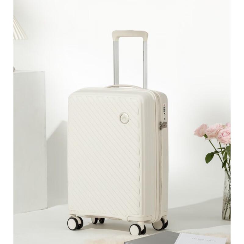 Diplomat DS-1323 Hard Shell Spinner Luggage
