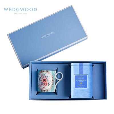 Wedgwood Набор: Кружка с камелиями "Любовь" и Чайница