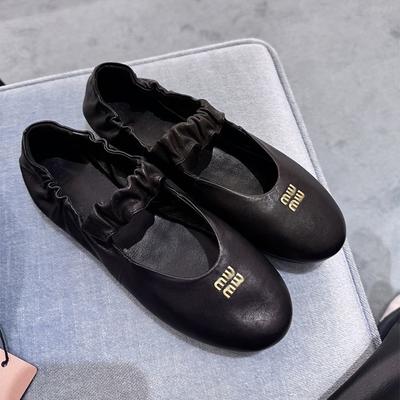 Ах миу, те же туфли-балетки Мэри Джейн из мягкой плиссированной кожи на плоской подошве, ретро-повседневные маленькие кожаные туфли одинарные туфли