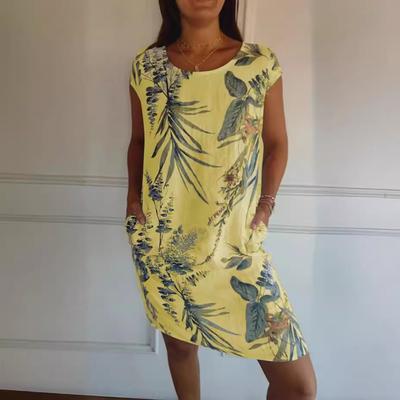 Женское платье с круглым вырезом на весну и лето