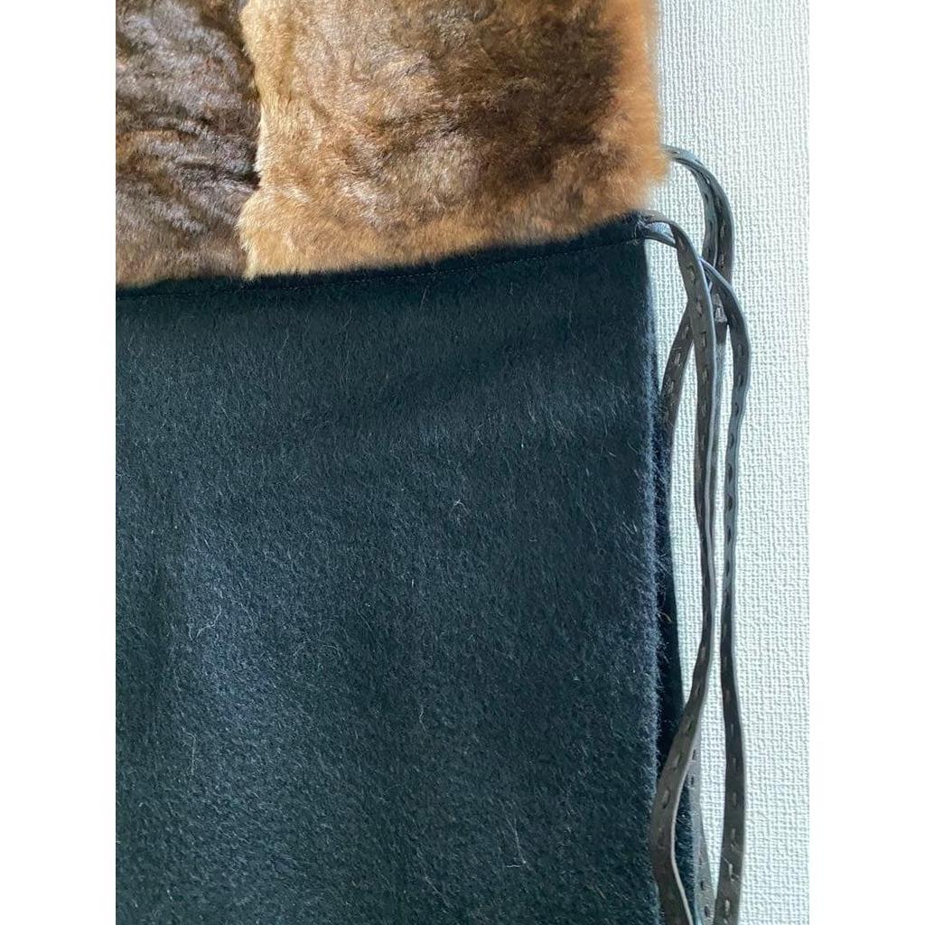 Б/у Шарф-платок FENDI из меха и кашемира, цвет коричневый/черный