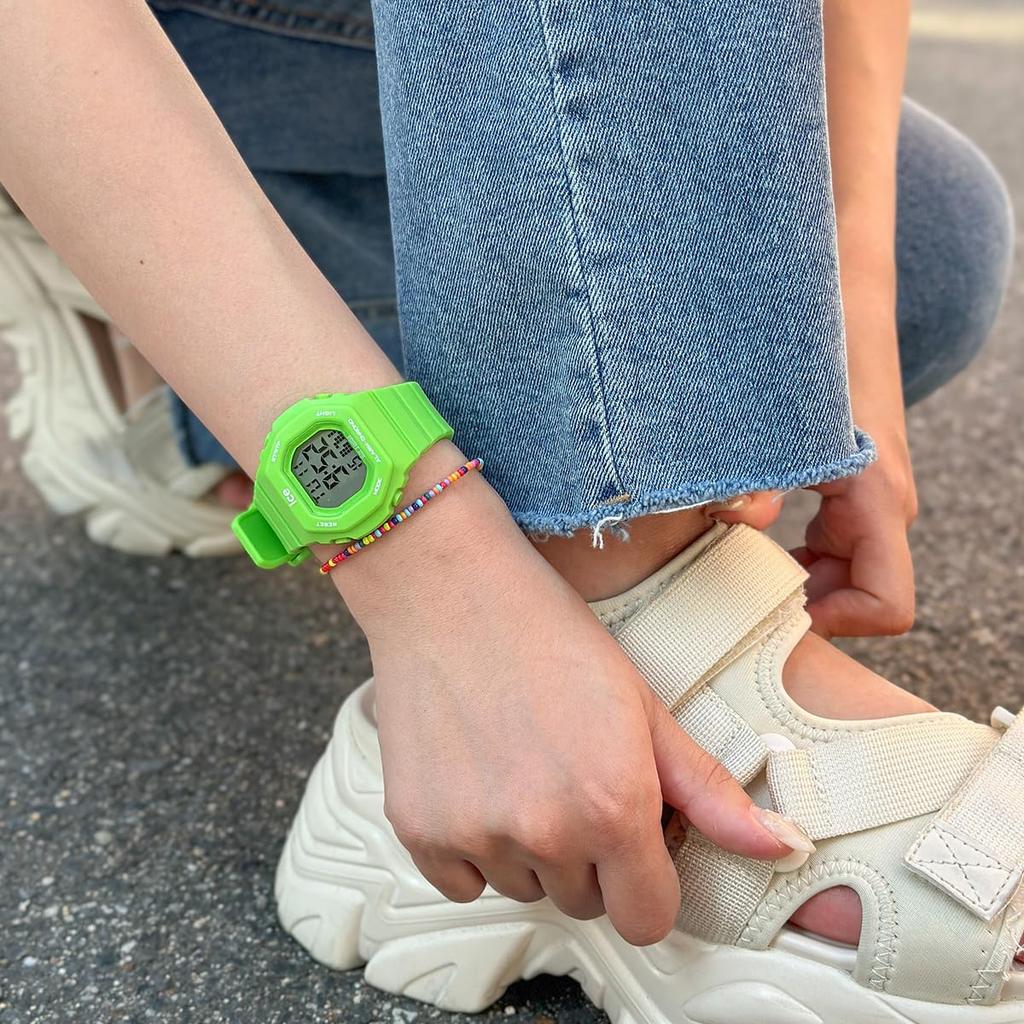 Авторизованный дистрибьютор [Ice Watch] Цифровые мужские часы Ice Watch 022097 ICE digit Ультра-зеленые Маленькие