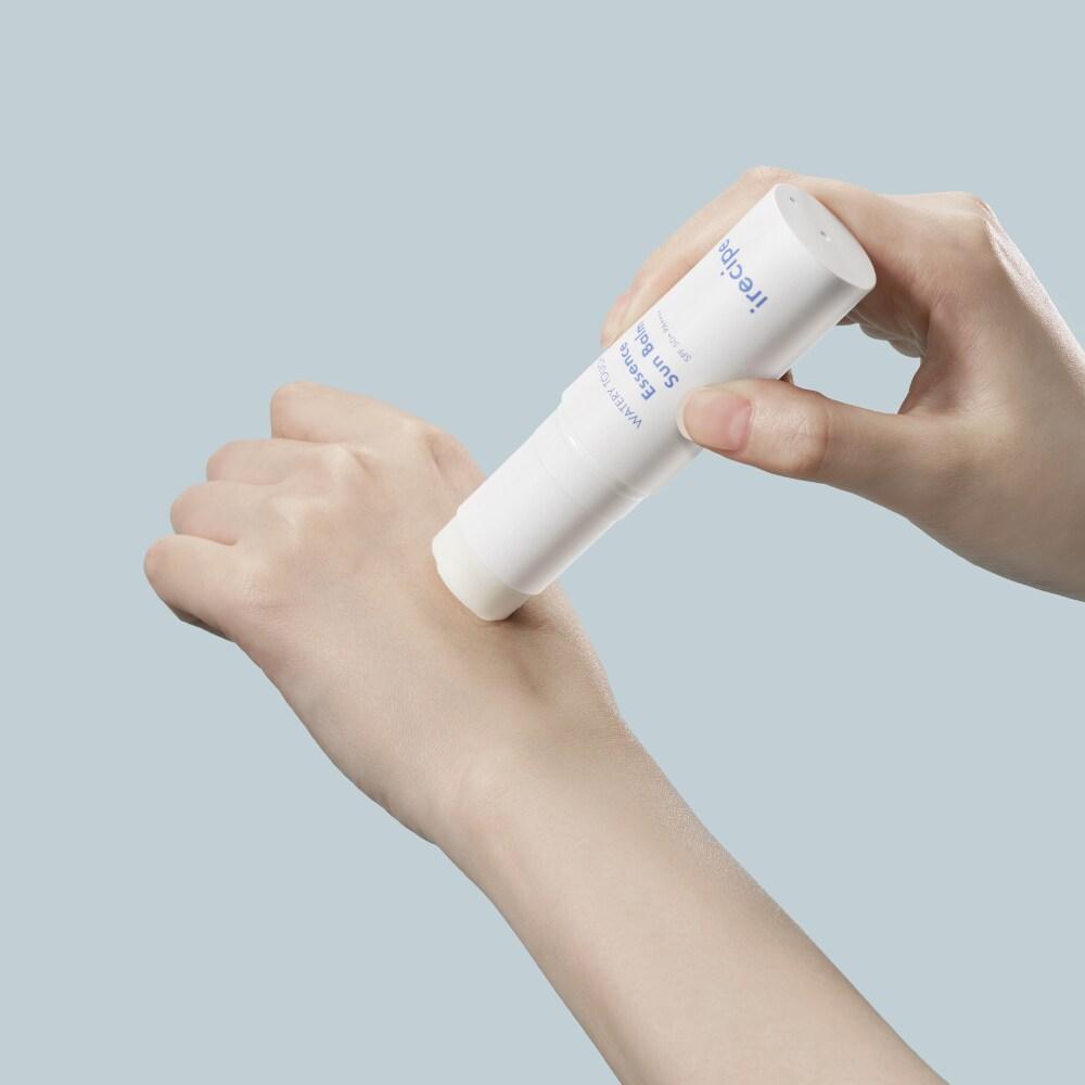Watery Touch Essence Sun Balm