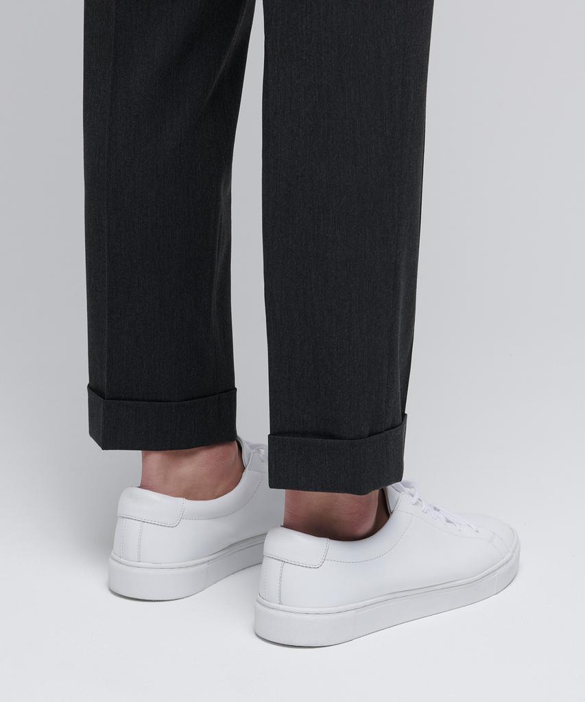 MUSINSA STANDARD Tapered Turn-Up Hidden Banding Crop Slacks [Charcoal Gray]