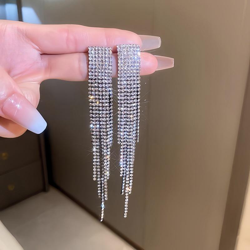 Элегантные европейские и американские серьги с кисточками из стразов – Длинный, атмосферный дизайн для модных женщин