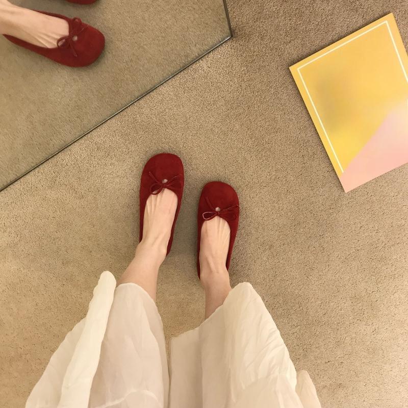 Модные женские балетки лодочки 2025 Новые Мягкие Модные с бантом-бабочкой Женская обувь слипоны Женские балетки с туфлями шлепанцы