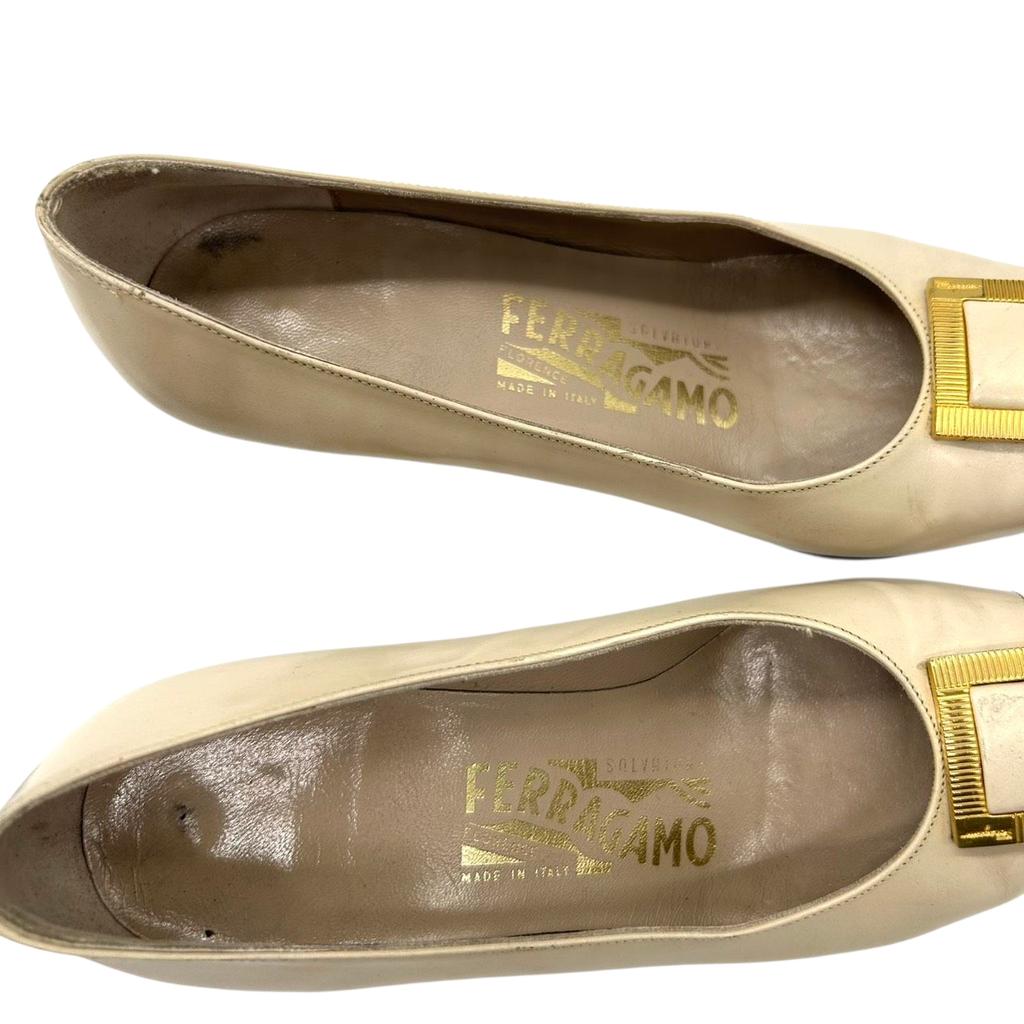 Used Salvatore Ferragamo Pumps Valapumps Beige/black Leather Women