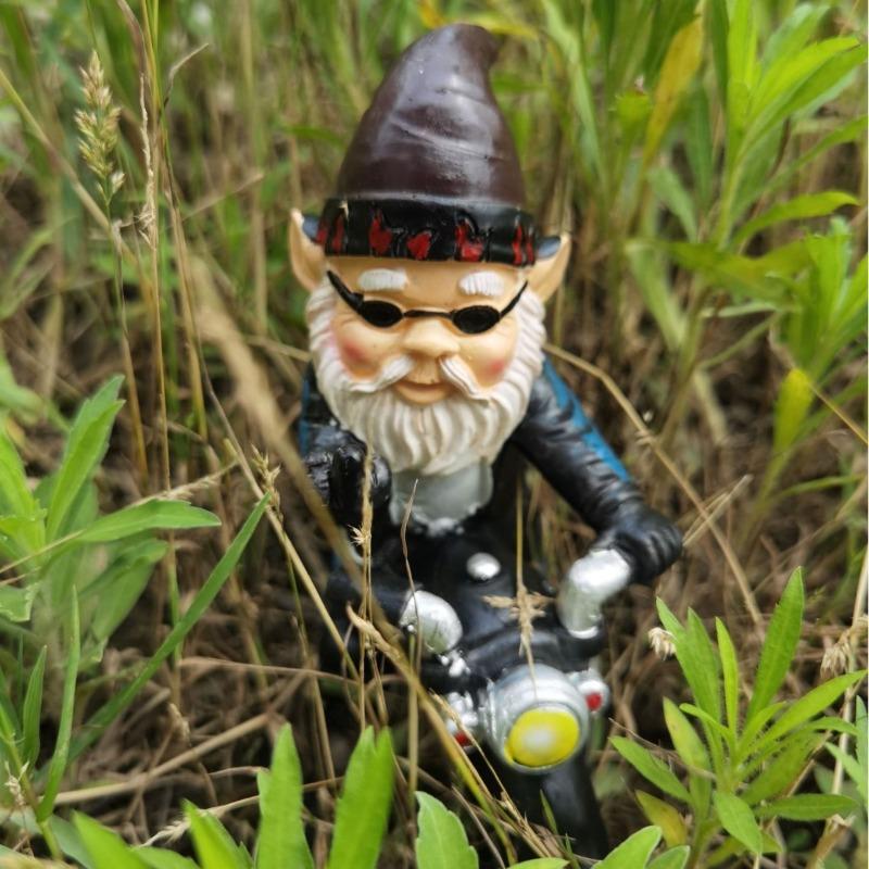 1PCS Gnome Dwarf Resin Crafts Garden Decoration Home Ornaments Biker Old Man Riding Motorcycle Statue Gardening Decorations