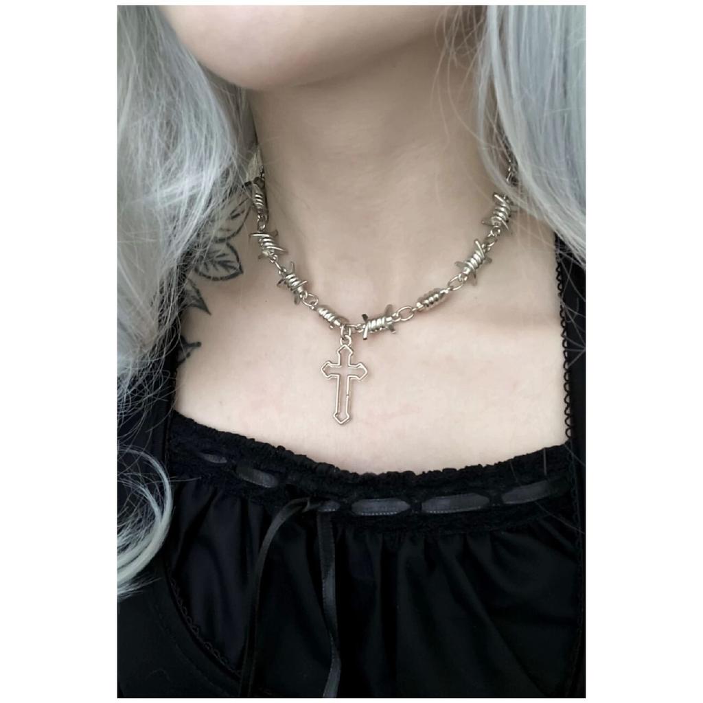 Gothic Punk Thorn Chain Crusader Necklace (unisex)