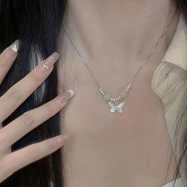 Magic Butterfly Dance Necklace Female Ins Sweet Chinese Style Pendant 2025 New Exquisite and Cute Clavicle Chain