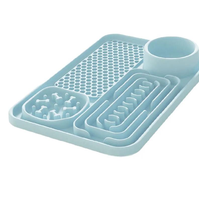 Pet Placemat Cat Slow Feeding Mat Dog Lick Mats Silicone Pets Eating Dogs Feeder Supplies Suction Cup Dog Bathing Distraction