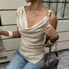 Женская безрукавка с драпировкой на шее и декоративными кольцами на плечах Свободная блузка Мягкая легкая ткань Повседневный стиль