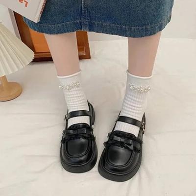 Модная женская обувь 2024 Туфли-лодочки женские с ремешком и пряжкой, Повседневные туфли для улицы, Женская обувь с бантиком в форме сердца и круглым носком на низком каблуке