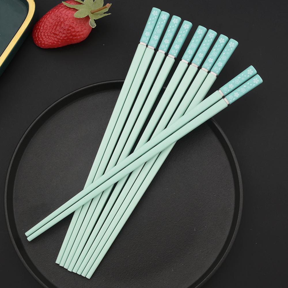 5 Pairs High Temperature Resistant Non-slip Japanese Sakura Chopsticks Household Reusable for Sushi Hashi Food Sticks Tableware