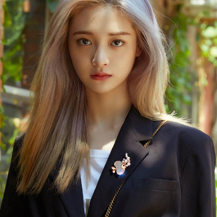 Брошь в виде рыбки-пузырька с жемчугом, симпатичная, инкрустированная бриллиантами, женская, антибликовая, булавка, фиксированная, аксессуары для одежды