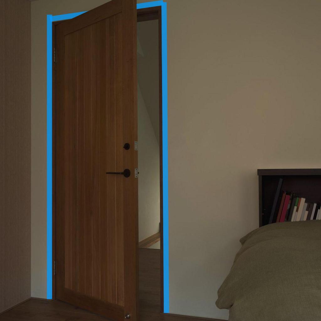 Glow in the Dark Tape Walls Stickers Fluorescent Glow-in-the-Dark Safety Floor Steps Stairs Wall Stage Duct Tape for Low Light