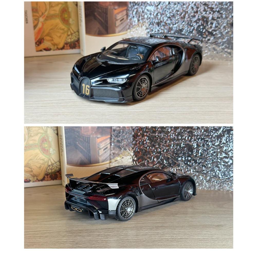 1/18 Scale Bugatti Chiron Alloy Diecast Car Model Presents for Boyfriend Sound & Light Toys for Kids Gifts Super Sportcar Miniatures