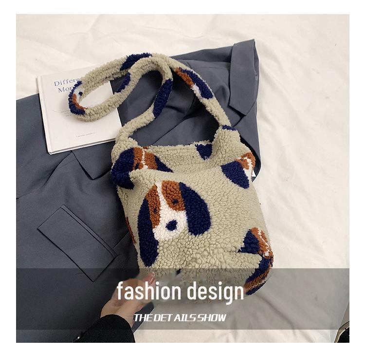 2025 Niche Designer Retro Leopard & Flower Cartoon Plush Messenger Bucket Bag