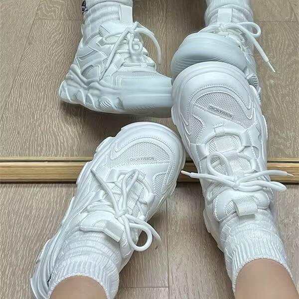 Платформенные кроссовки для женщин весна-осень, трендовые ретро новые универсальные увеличивающие рост повседневные спортивные кроссовки