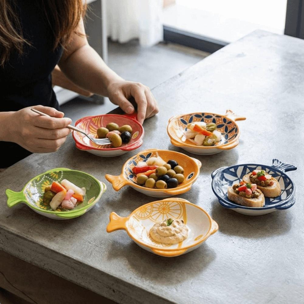 4PCS Japanese Style Fish Shaped Dish Underglaze Color Mini Fruits Bowl Microwave Safe