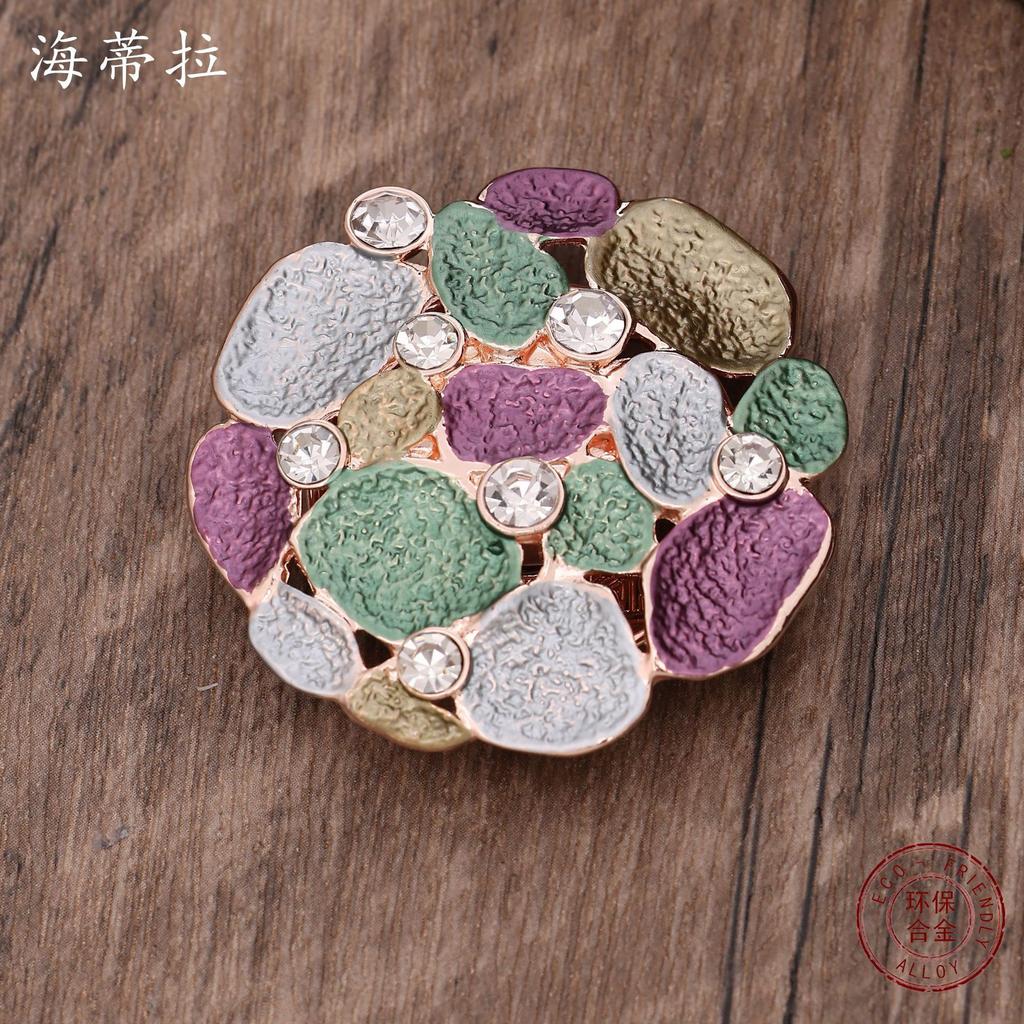 Новая геометрическая ажурная брошь-магнит в виде лепестка, банкетная женская брошь-магнит с универсальным дизайном, подчеркивающая высокий класс