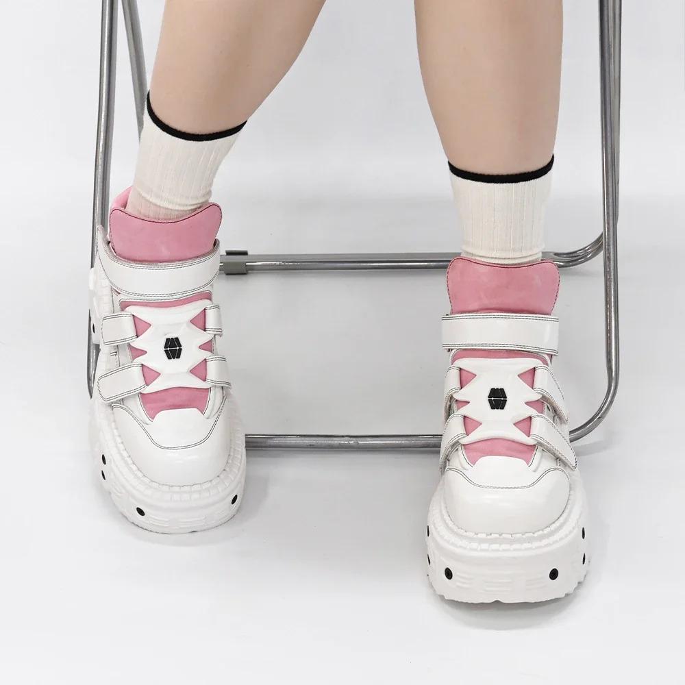 Готические ботильоны, женские кроссовки, новая панк-стиль, женская обувь на шнуровке, высота каблука, обувь на платформе, женский металлический декор