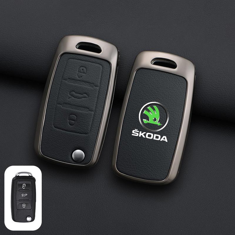 XOWS7 Zinc Alloy Leather Car Remote Key Case Cover Protector Shell Fob For Skoda Superb A7 Kodiaq Octavia A7 A8 Keychain Accessories