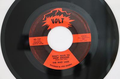 7-дюймовая пластинка MAD LADS - Don't Have To Shop Around 45127 Volt 1965 США Соул/Фанк Б/У
