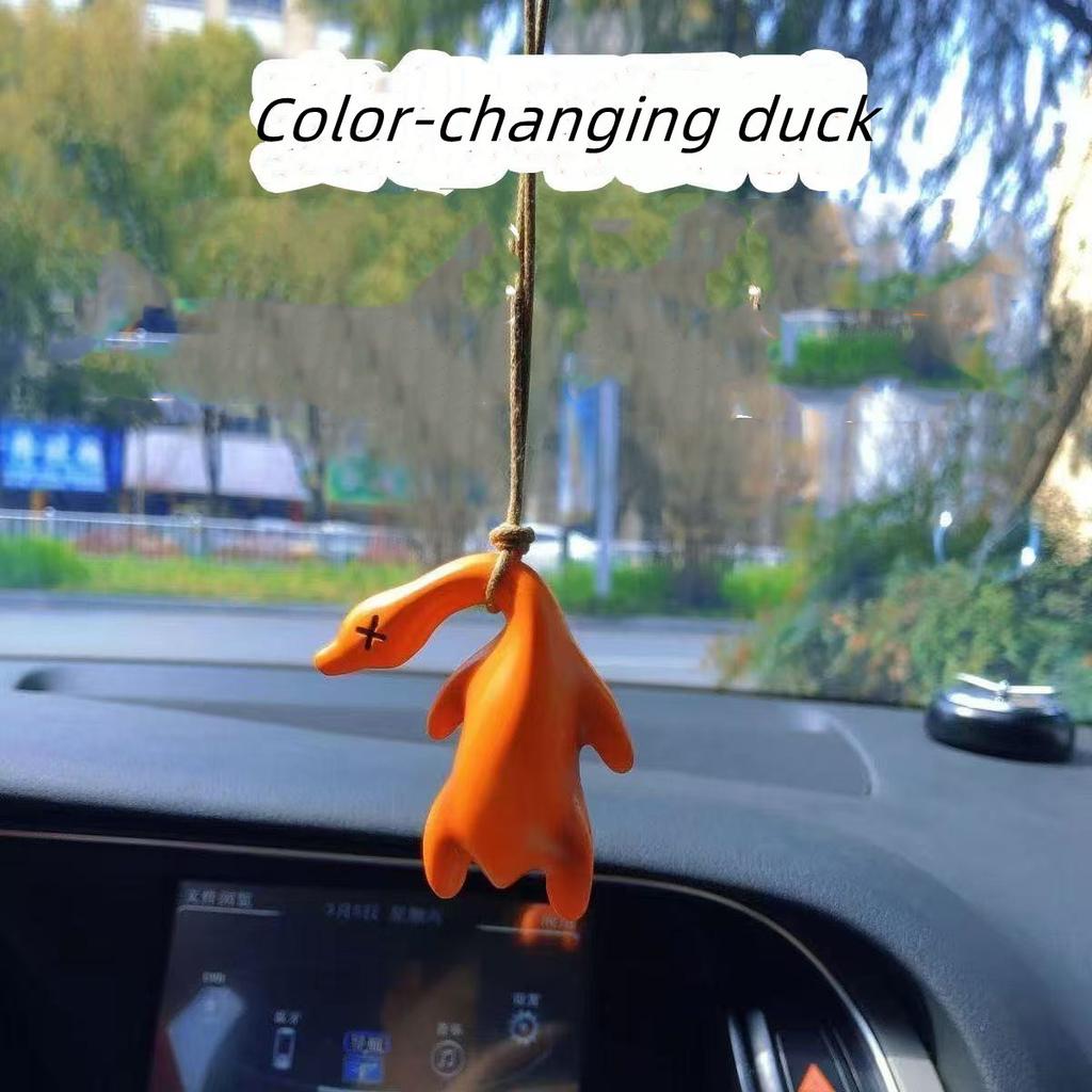 1pcs New Car‘s Mounted Color Changing Roast Duck Pendant Resin Harmless Originality Rearview Mirror Decoration Cute Swing Lanyard