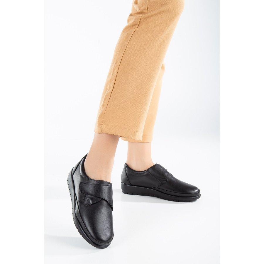 Женская удобная повседневная обувь из натуральной кожи