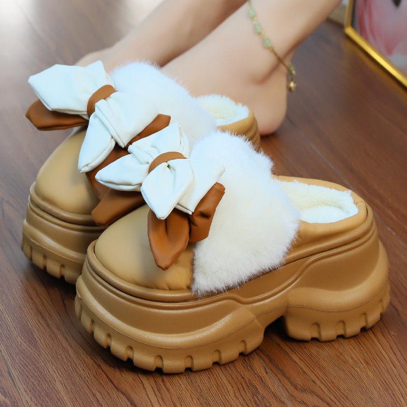 Модные тапочки на высоком каблуке 7,5 см с бантом для дома для женщин 2024 года, осенне-зимние теплые толстые плюшевые шлепанцы, женские водонепроницаемые тапочки на платформе