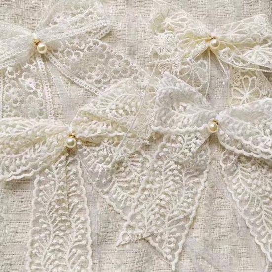 2Pcs Lace Bowknot Curtain Tiebacks, Bow Curtain Holdbacks with Pearls, Decorative Curtain Ties for Home Office Living Room Bedroom Wedding Party Decor