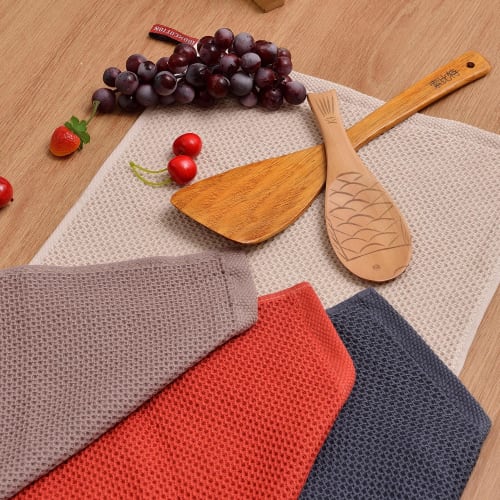 Set of 6 highly absorbent, quick-drying dishcloths, perfect for wiping glass, windows, mirrors, and sinks. Perfect for kitchen use. Gray waffle-patter