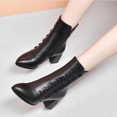 Мягкие кожаные узкие ботинки Короткие ботинки Женские осенне-зимние туфли на среднем каблуке средней длины с мягкой подошвой для мам Короткие ботинки