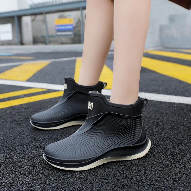 New rain shoes women's non-slip short tube waterproof shoes fashionable adult outdoor kitchen work shoes short rubber shoes