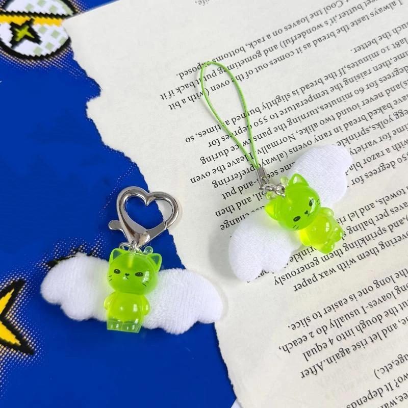 Cute Luminous Alien Cat Keychain Resin Mobile Phone Pendant Bag Charm Backpacks Purses Pendant Party Gift