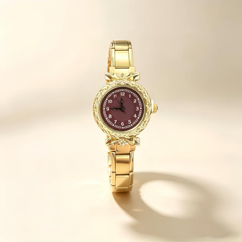 Ins Round Women Quartz Italian Charm Watch Carved Bezel Golden Stainless Steel Band Dial Analog Ladies Wristwatch Daily Gift