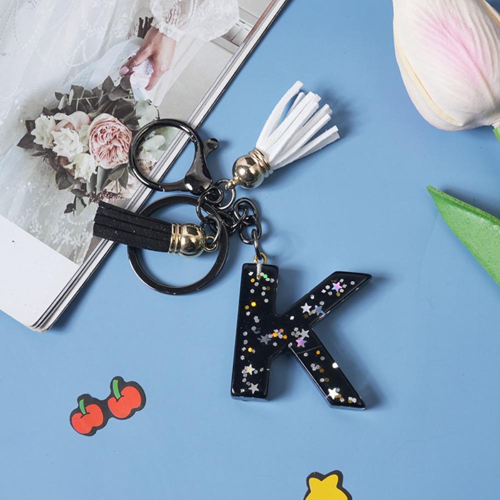 Брелок с кисточкой из 26 букв, буквы алфавита от A до Z, инициалы, блестящий брелок, ювелирные аксессуары