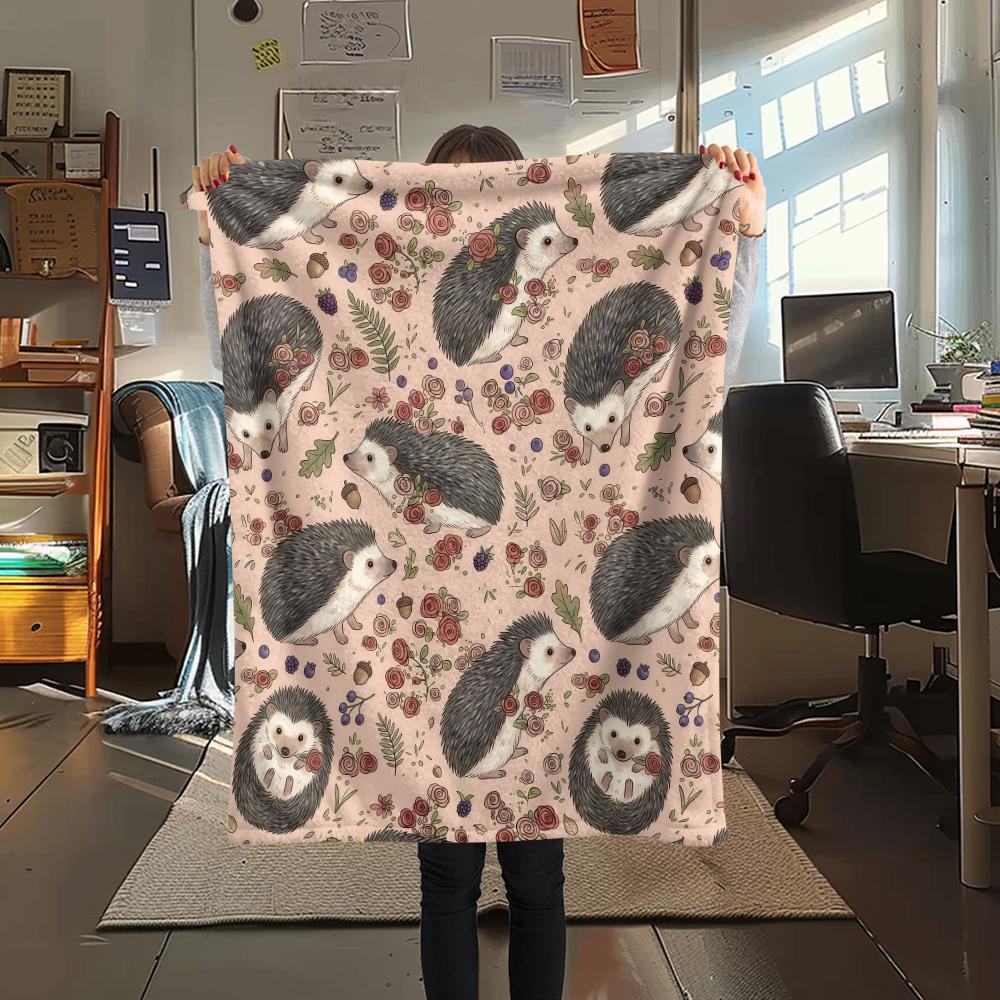 Retro animals hedgehog turtle Print Flannel Blanket High quality Comfortable for All Seasons Home Decor Warmth and Comfort Perfect for Christmas Gifts