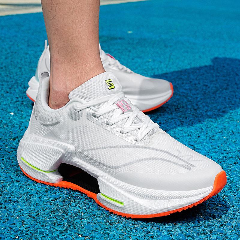 Casual fashion walking sports men's shoes comfortable and versatile classic commuting shoes trendy men's running shoes domestic
