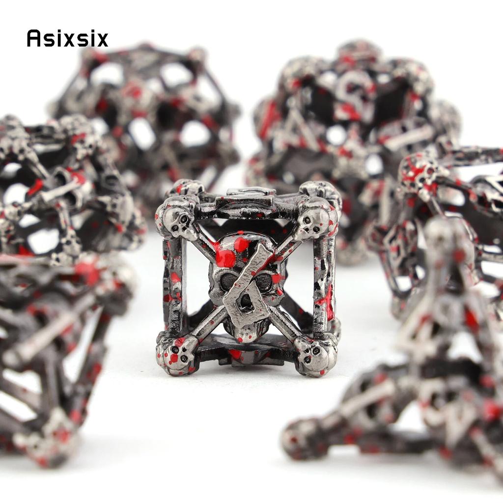 7 Pcs Silver Red Skull Head Metal Dice Hollow Metal Polyhedral Dice Set Suitable for Role-Playing RPG Board Game Card Game