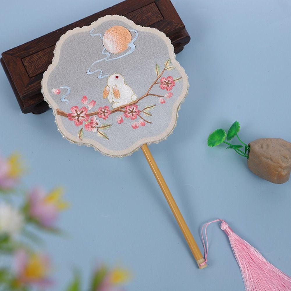 Классический круглый веер в китайском стиле, винтажный вышитый шелковый веер, двусторонний с кисточкой, ручной веер для женщин