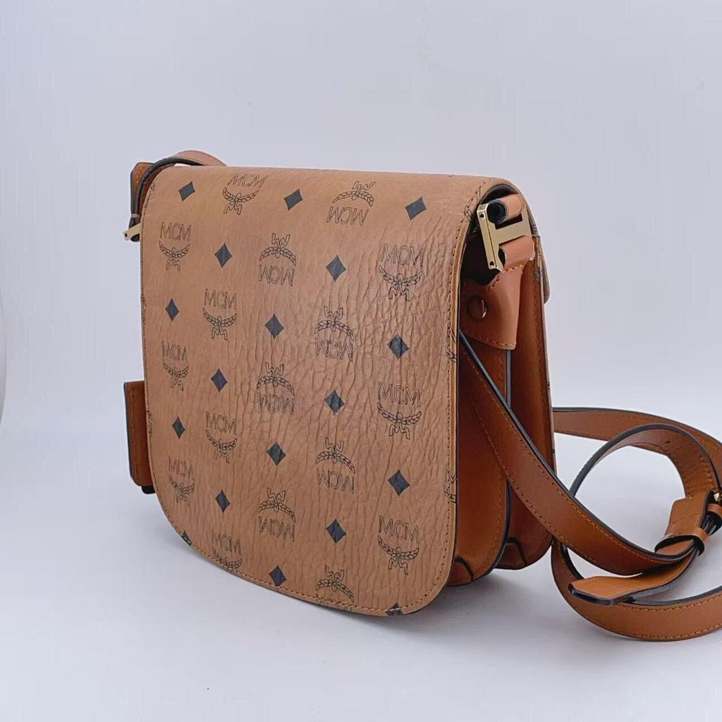 [Pre-Owned] Pasetia Visetos Monogram Coated Canvas Crossbody Bag - Excellent #EJC2IQ