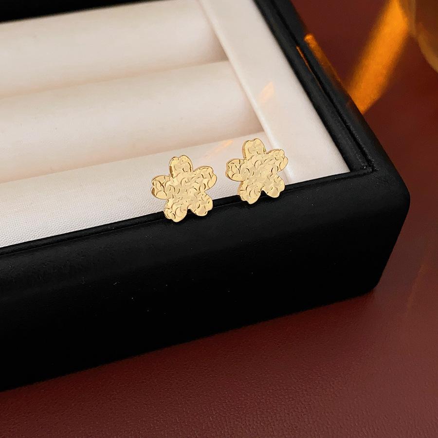 Silver Needle Super Fairy Elegant Bow Flower Stud Earrings French Light Luxury Earrings Literary Style Sweet Versatile Earrings